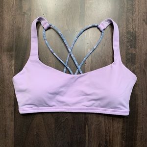 Lululemon Free To Be sports bra